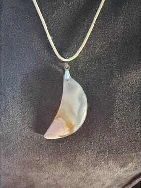 Natural Flower Agate Crescent Moon Pendant Necklace